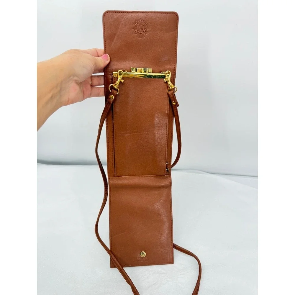 Via Piaggi Crossbody Wallet Phone Bag Leather Cognac Brown Vintage Travel